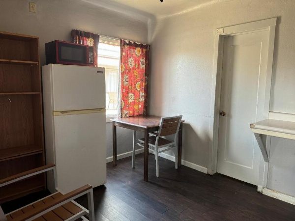 Coalinga Motel image 17