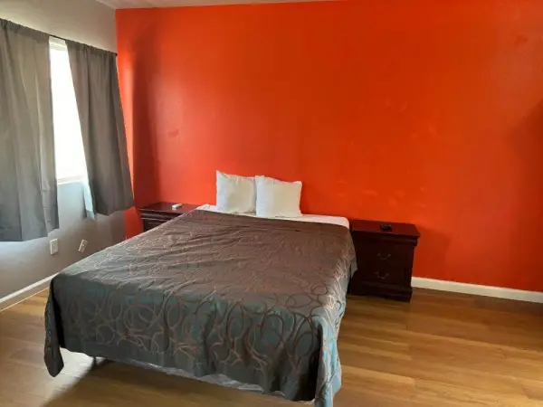Coalinga Motel 7